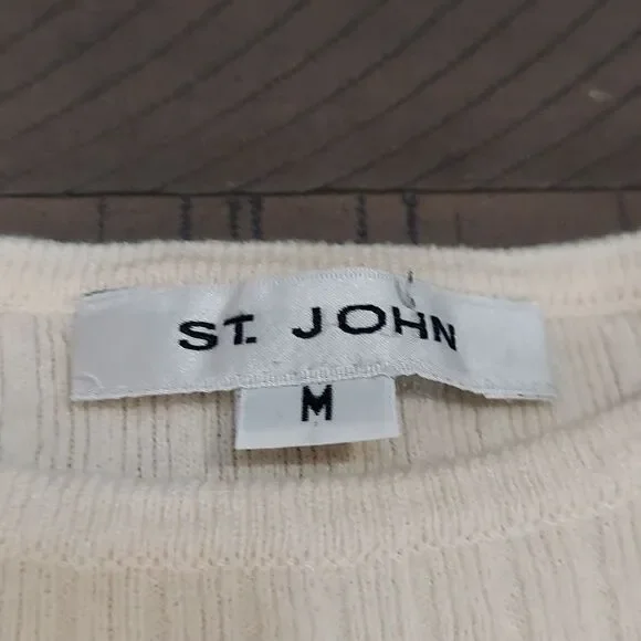 ST. JOHN Cream Ribbed Cropped Sweater Sz M - Picture 3 of 6